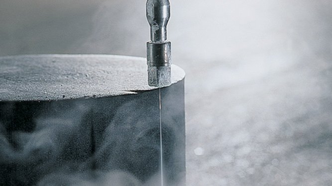 SPÄH Process engineering Water-jet cutting